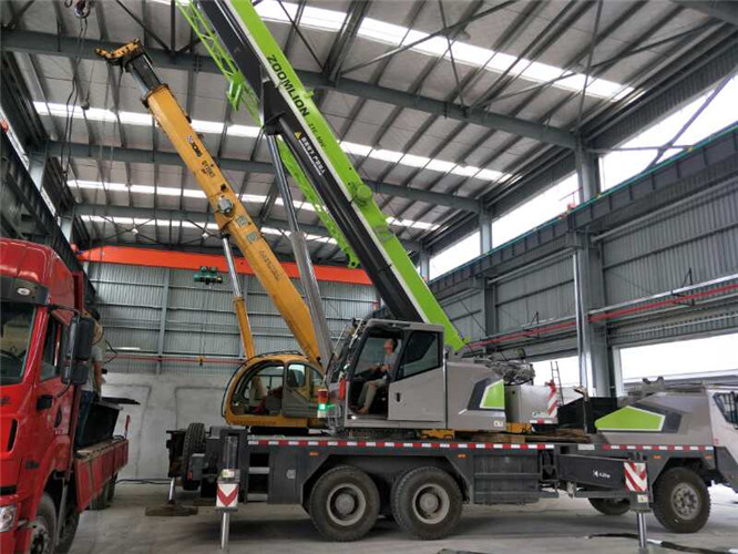 太仓市高空车出租需要注意哪些安全事项？